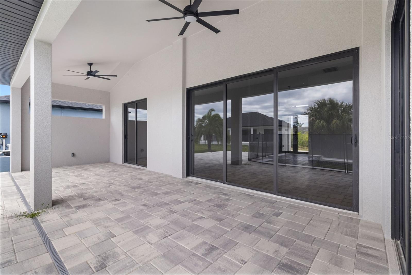 SOUTH GULF COVE - Residential
