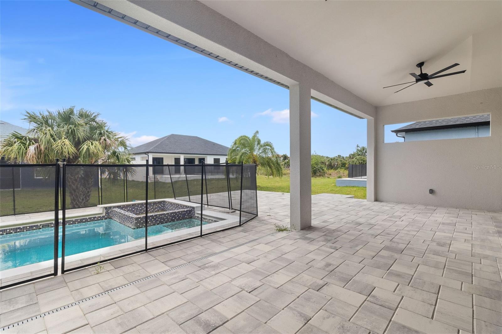 SOUTH GULF COVE - Residential