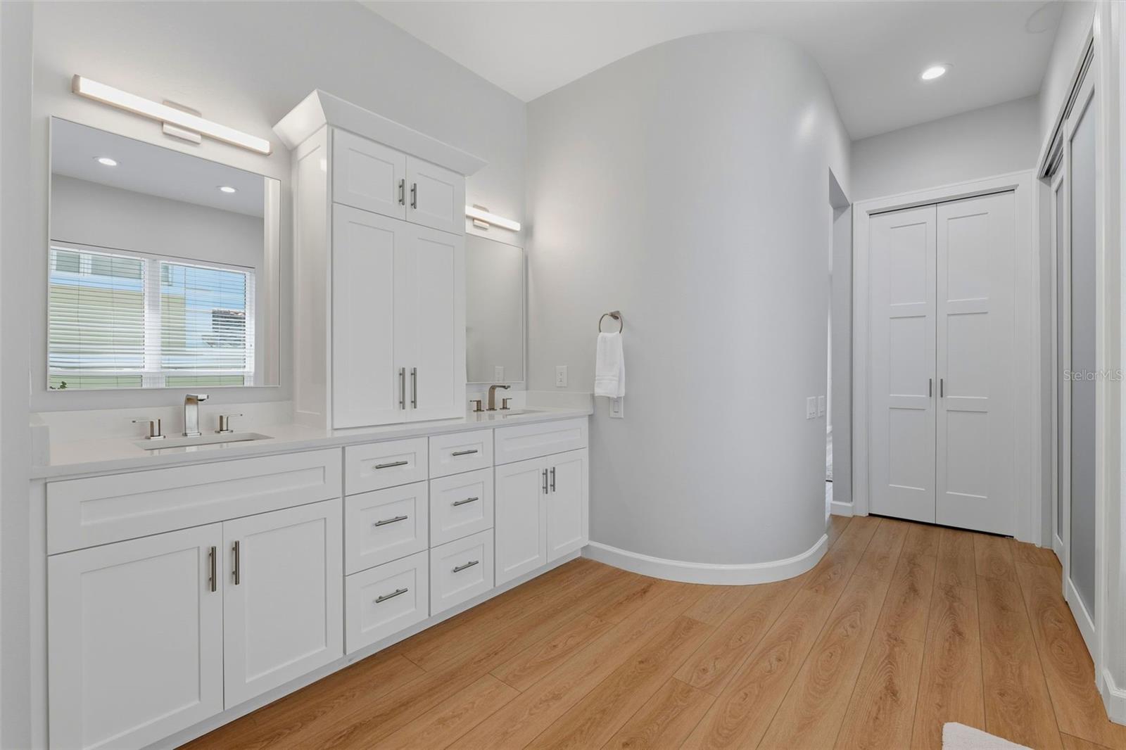 BELLEAIR BEACH UNIT 1 UNREC - Residential