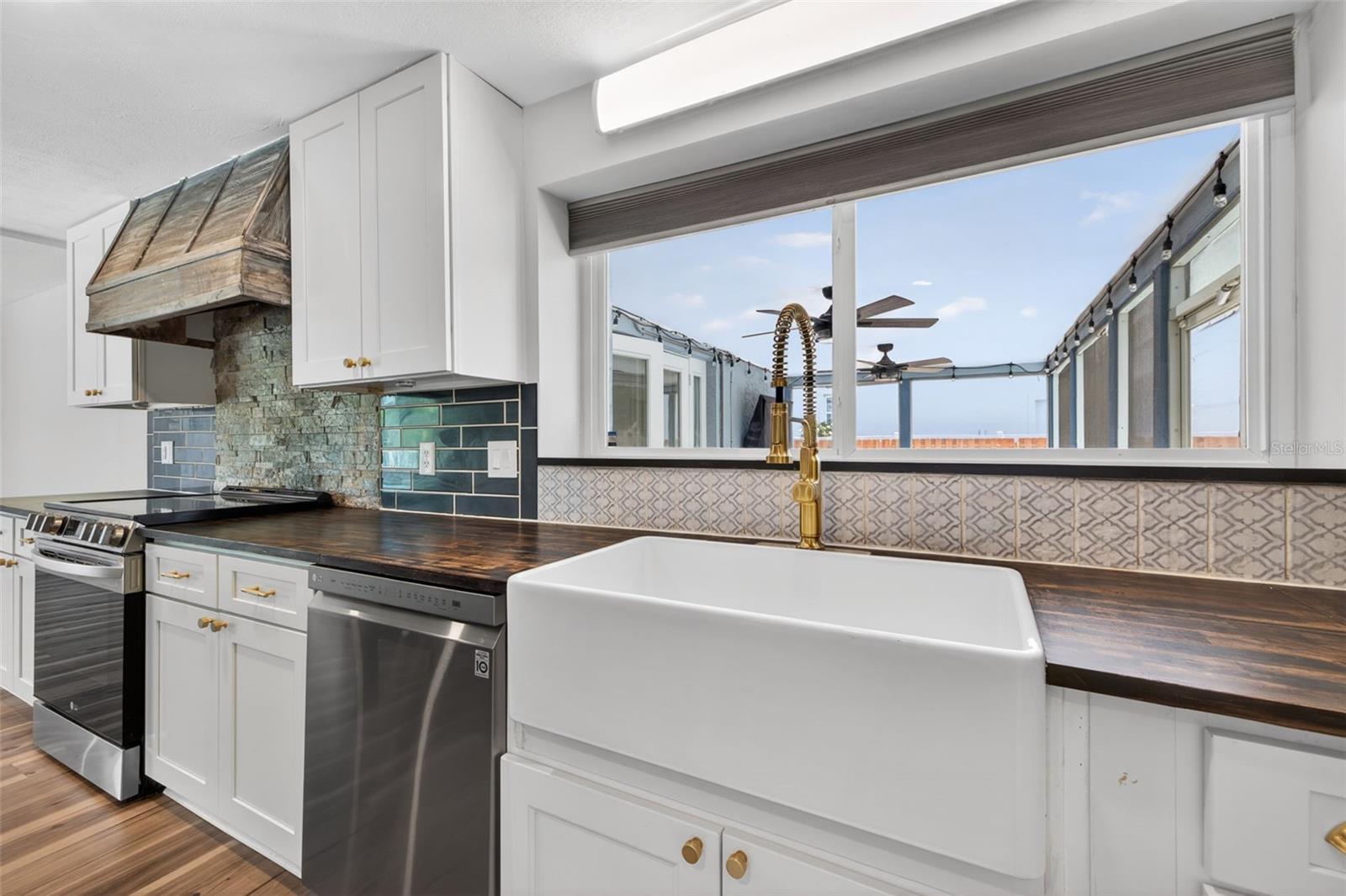 BEAUCLAIRE HIGHLANDS - Residential Lease
