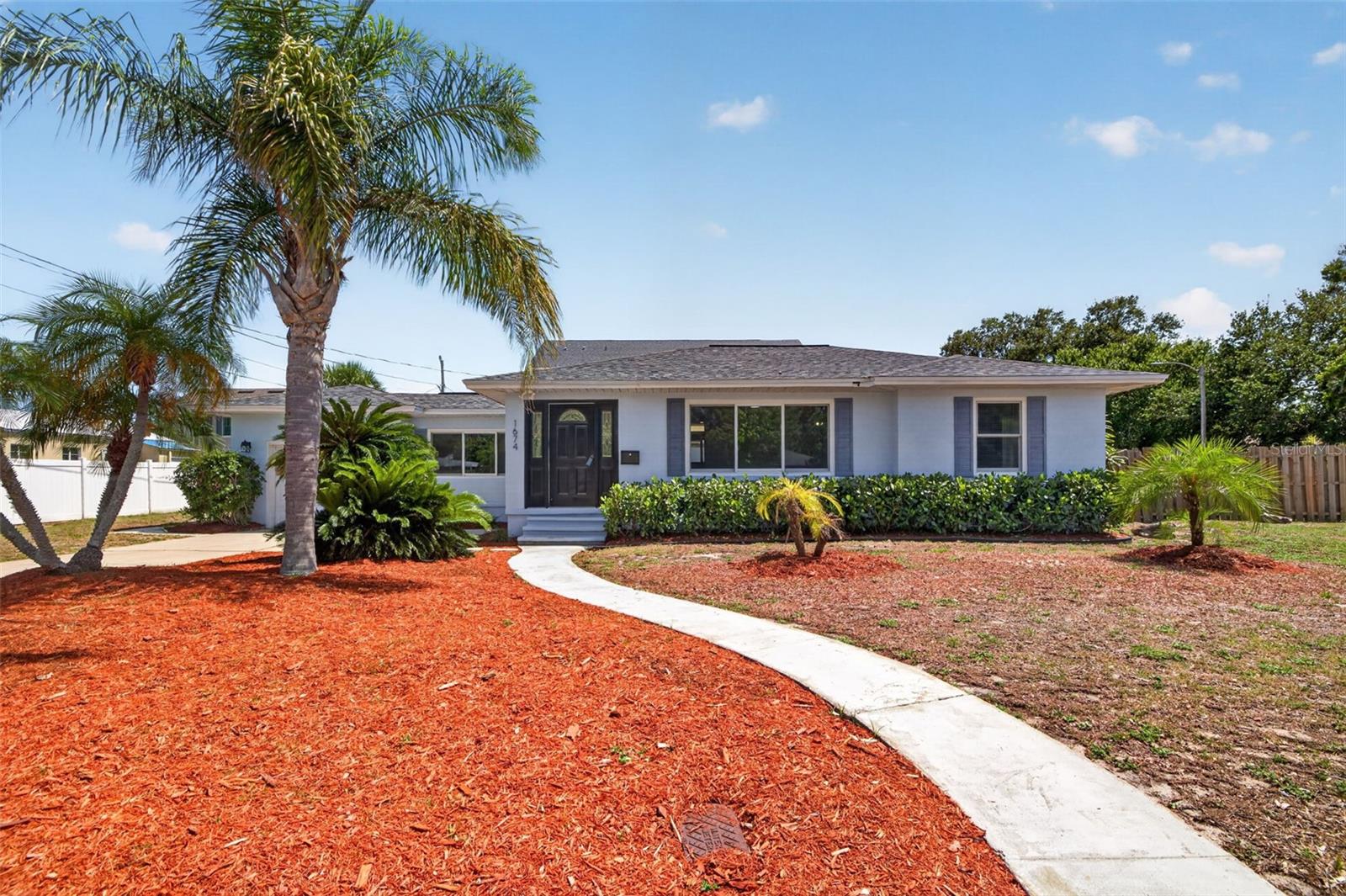 BEAUCLAIRE HIGHLANDS - Residential Lease