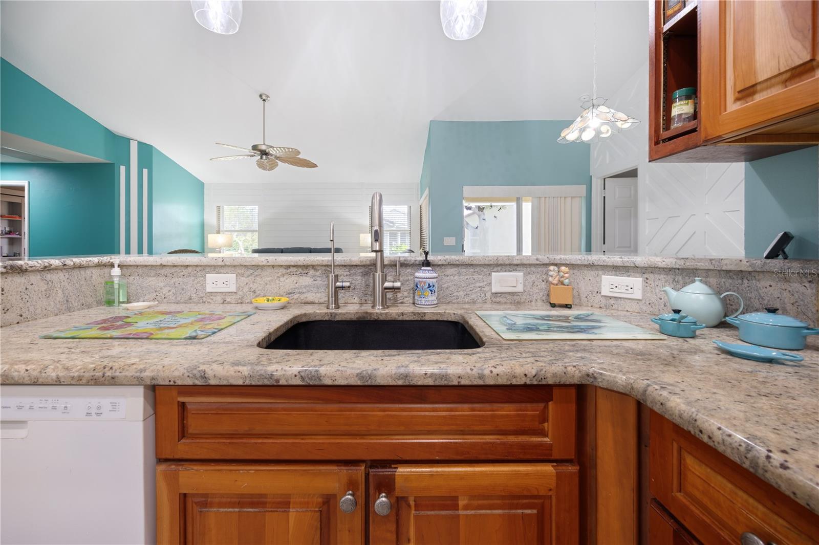 CASCADES/ESTERO PRCL A - Residential