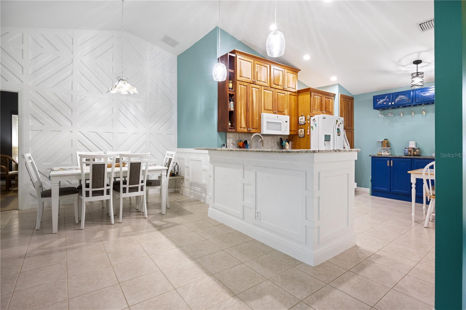 CASCADES/ESTERO PRCL A - Residential