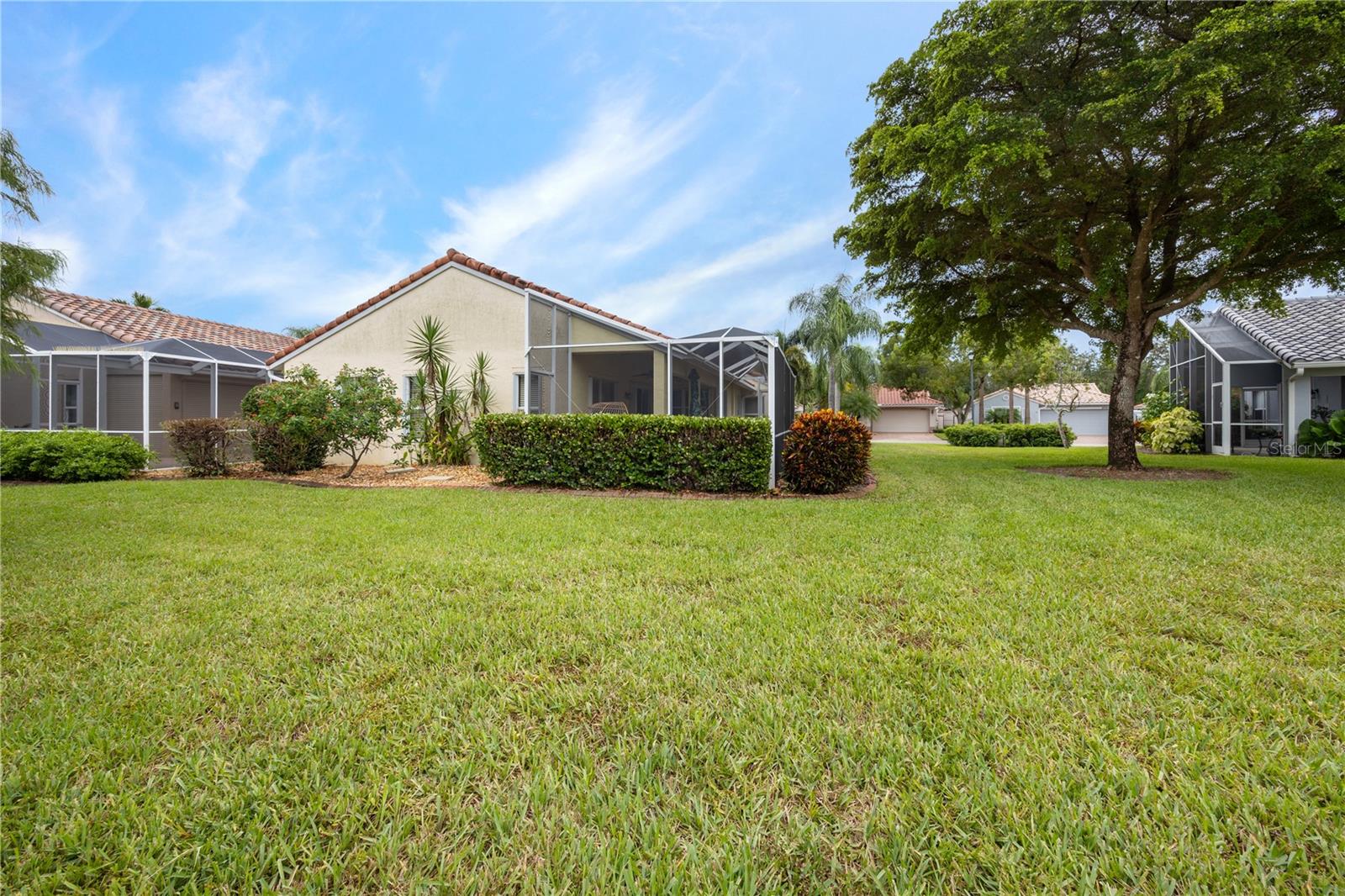 CASCADES/ESTERO PRCL A - Residential