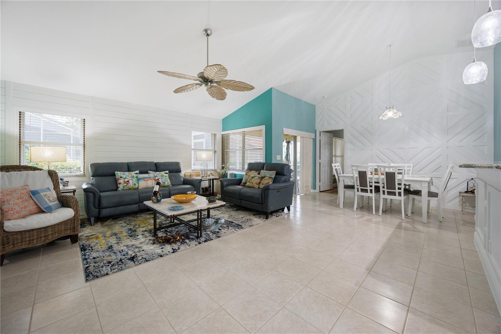 CASCADES/ESTERO PRCL A - Residential