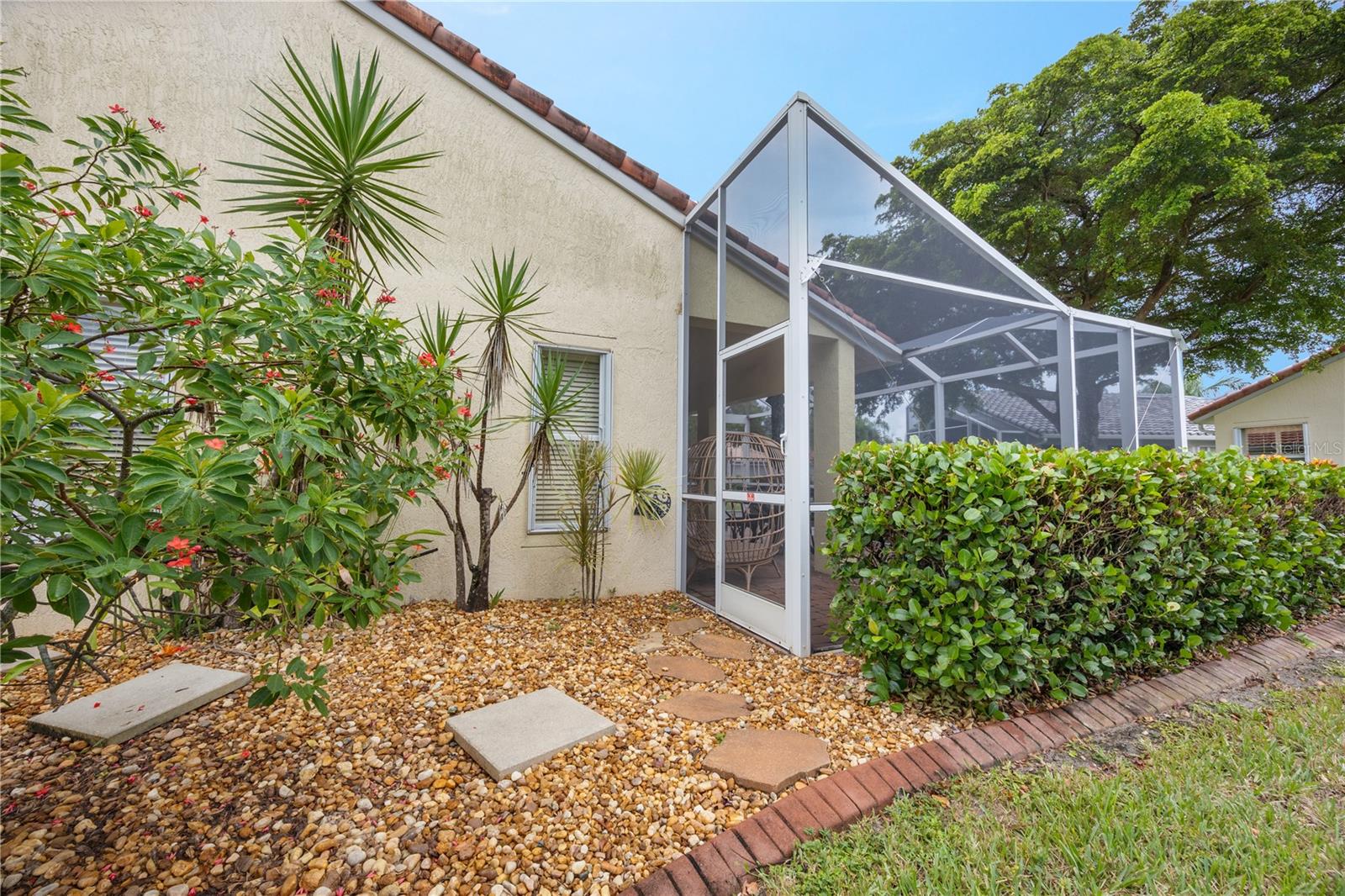 CASCADES/ESTERO PRCL A - Residential