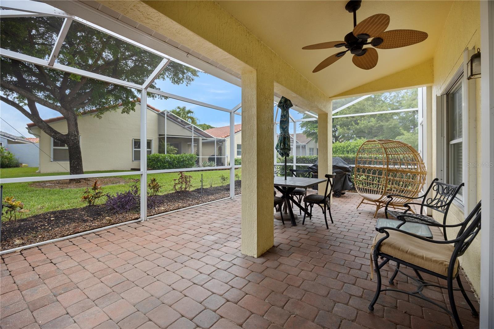 CASCADES/ESTERO PRCL A - Residential
