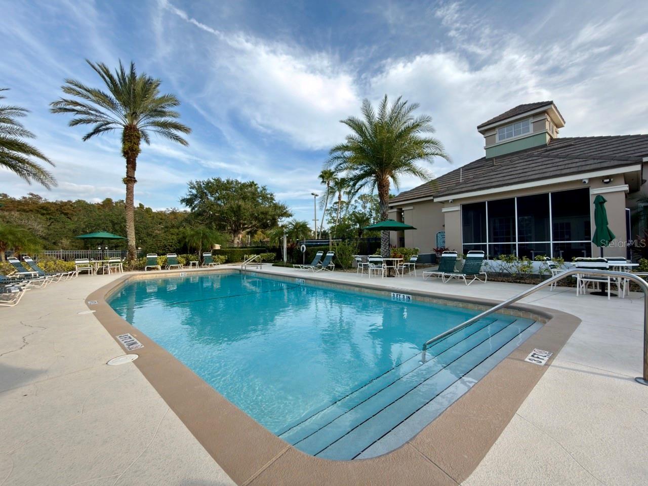 SUMMERGATE CONDO PH 01 5923/0662 - Residential