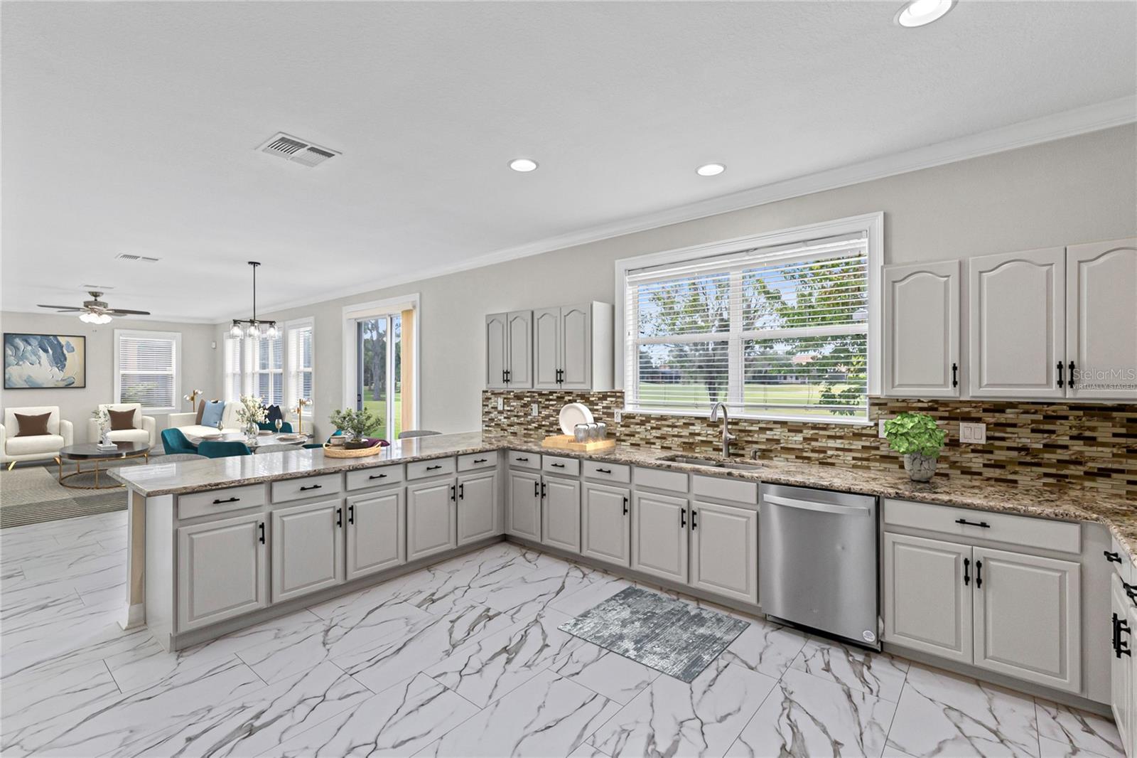 EAGLE CREEK - Residential