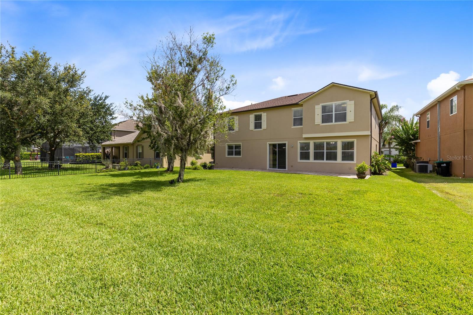 EAGLE CREEK - Residential