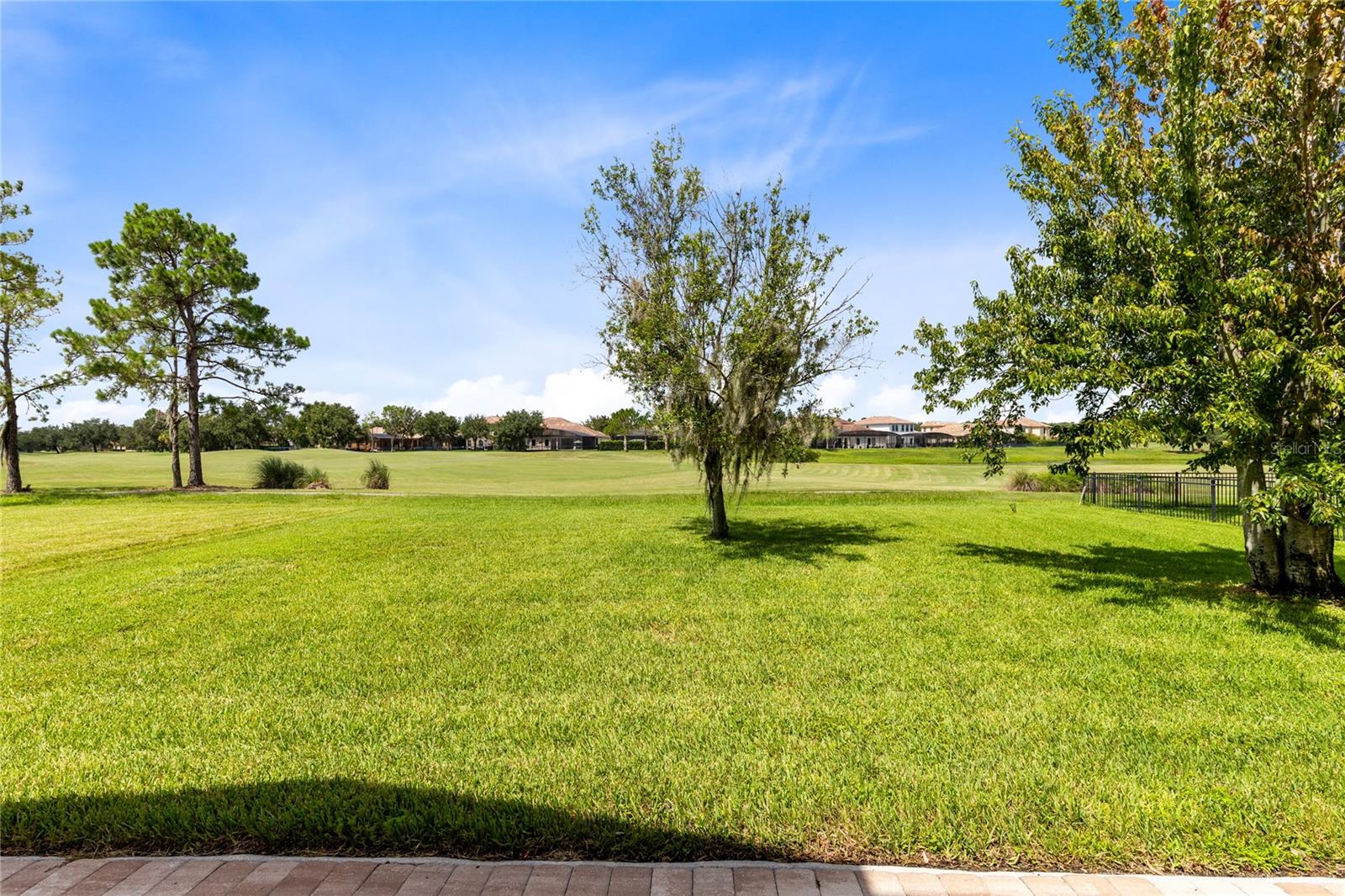 EAGLE CREEK - Residential