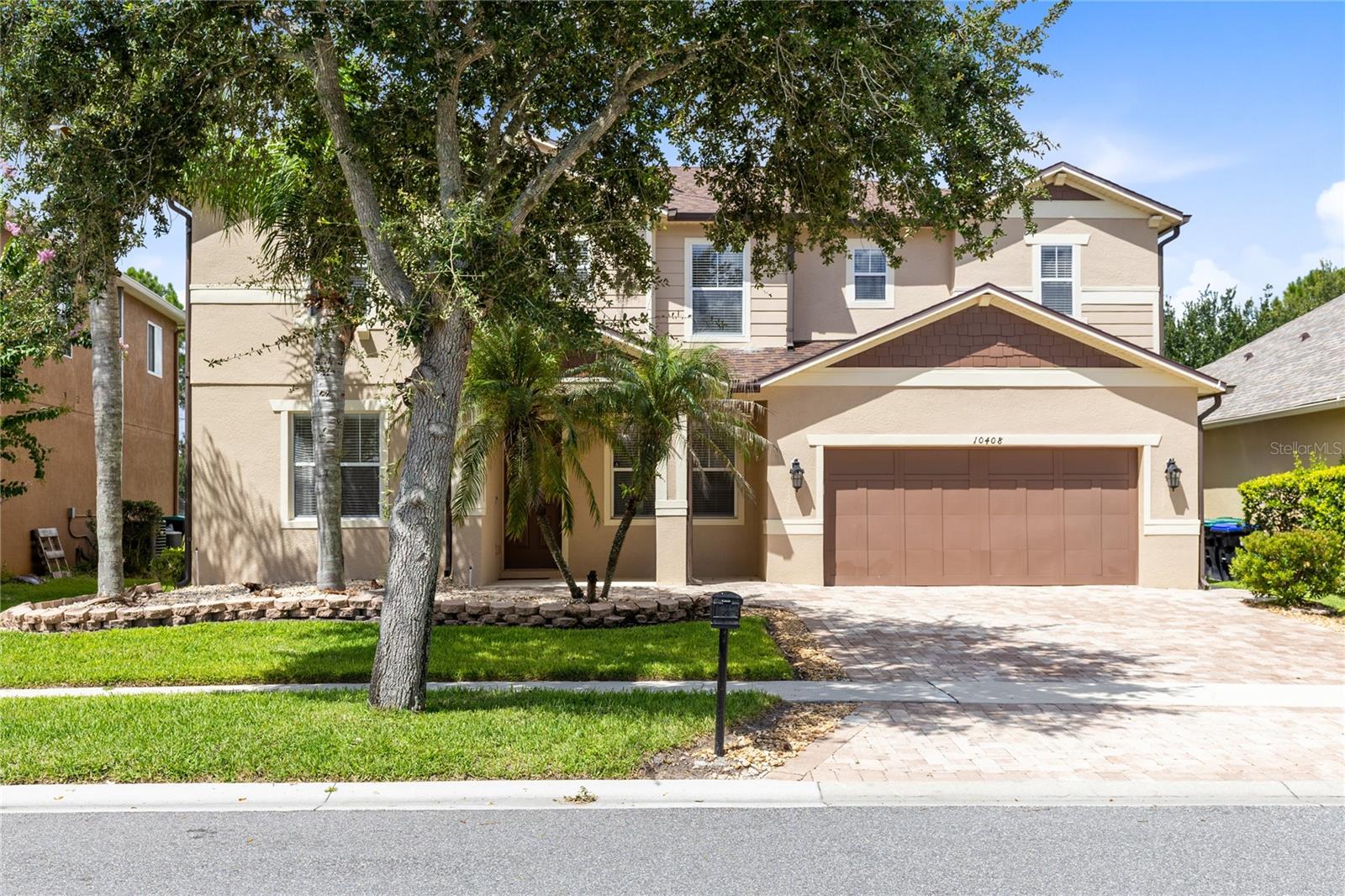 EAGLE CREEK - Residential