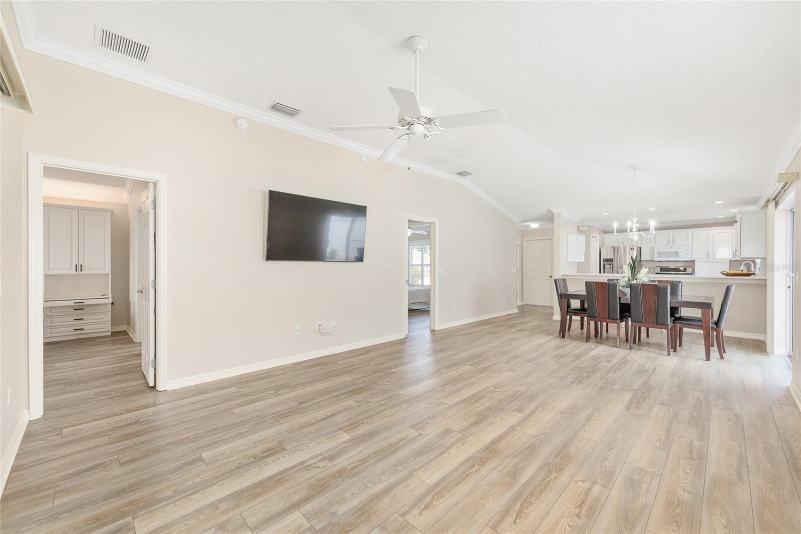 THE VILLAGES FORSYTH VILLAS - Residential