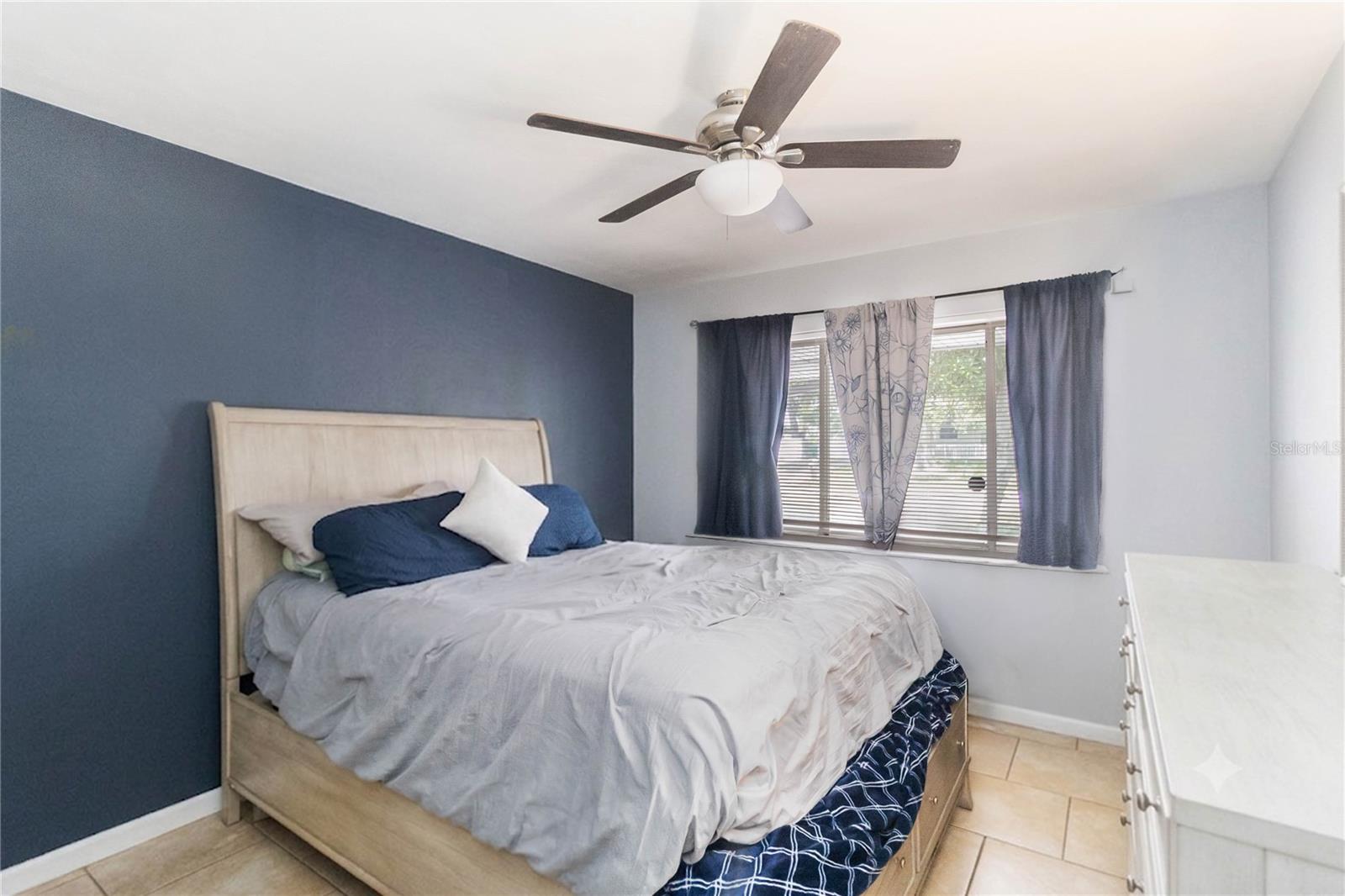DELTONA LAKES UNIT 72 - Residential