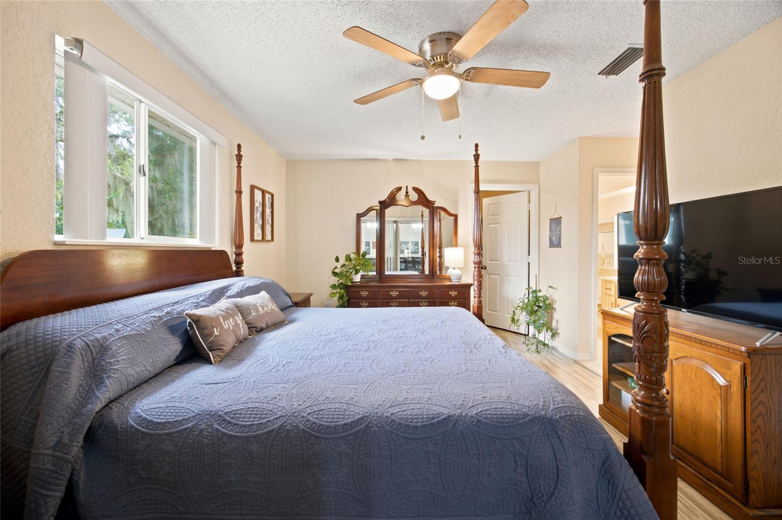 OAK RUN - Residential