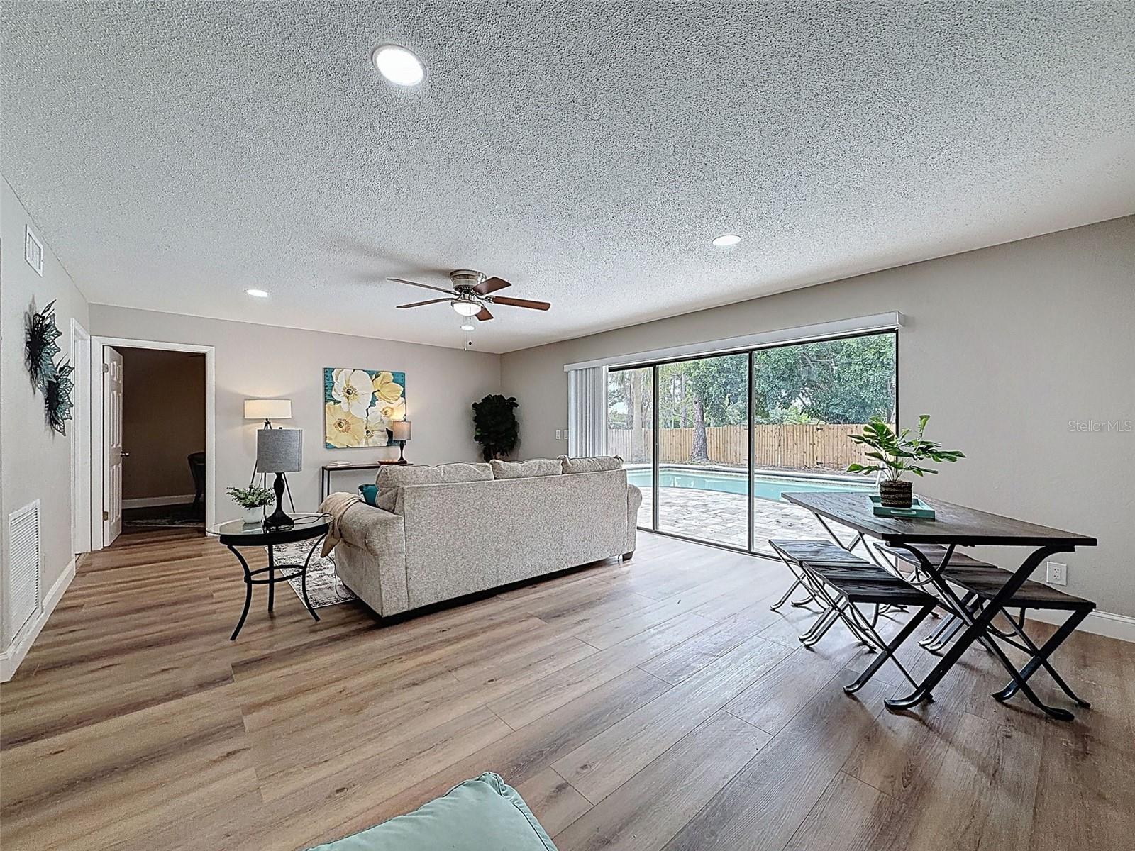 WHISPERING PINES FOREST 5TH ADD - Residential