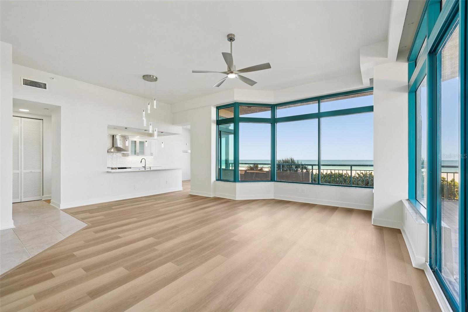 ULTIMAR ONE CONDO - Residential