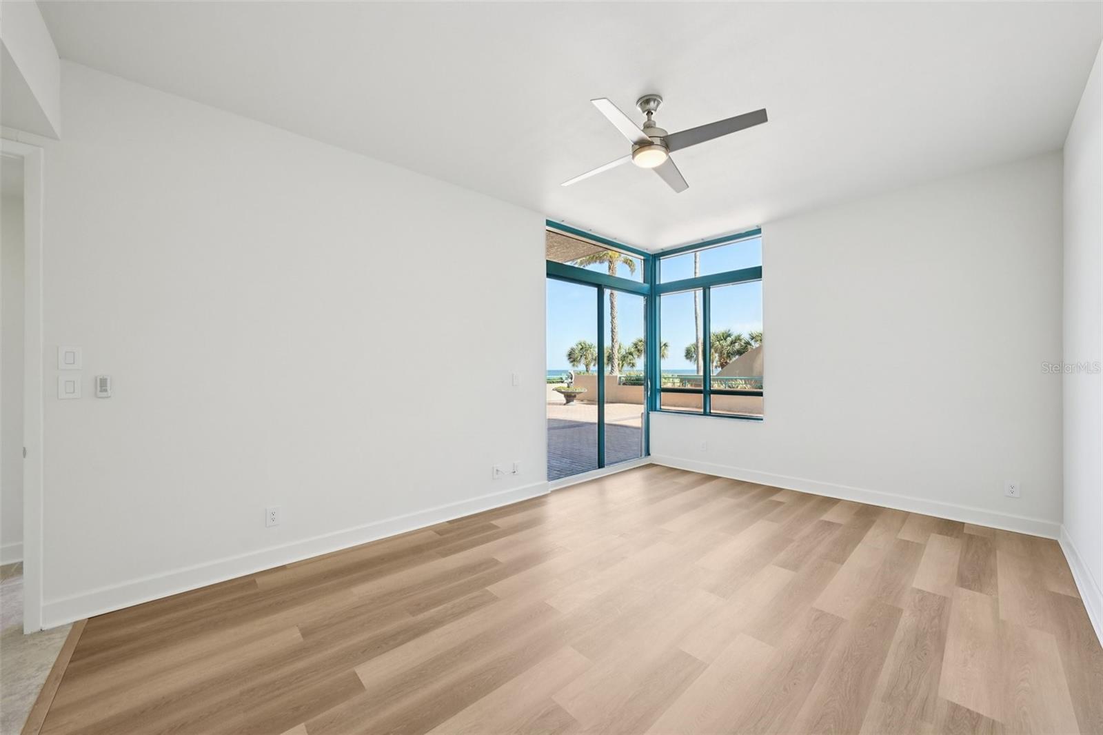 ULTIMAR ONE CONDO - Residential