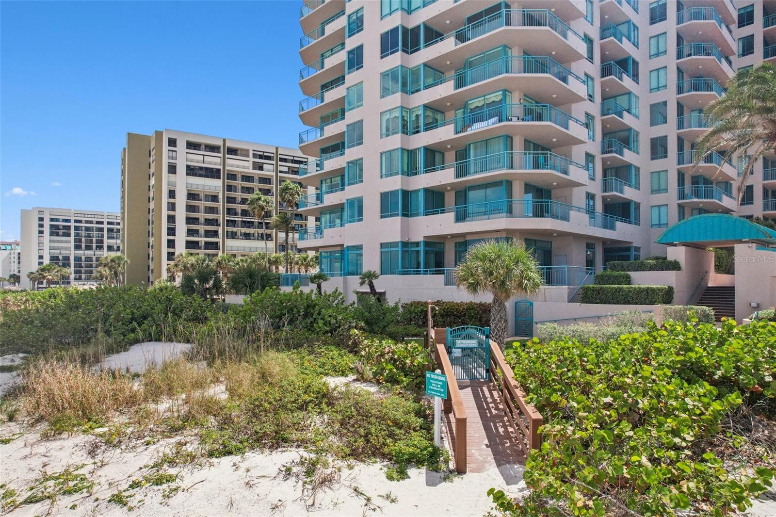ULTIMAR ONE CONDO - Residential