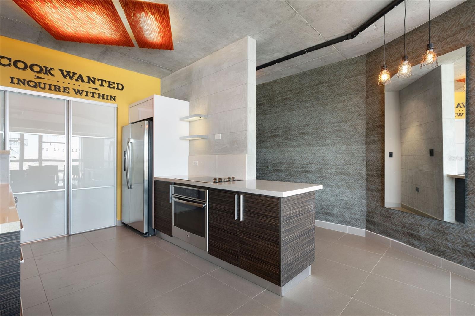 PUERTA DE TIERRA - Residential
