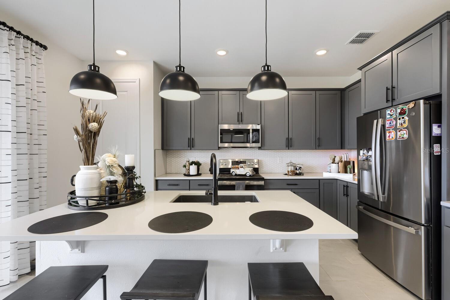 EDEN HILLS PH 2 - Residential