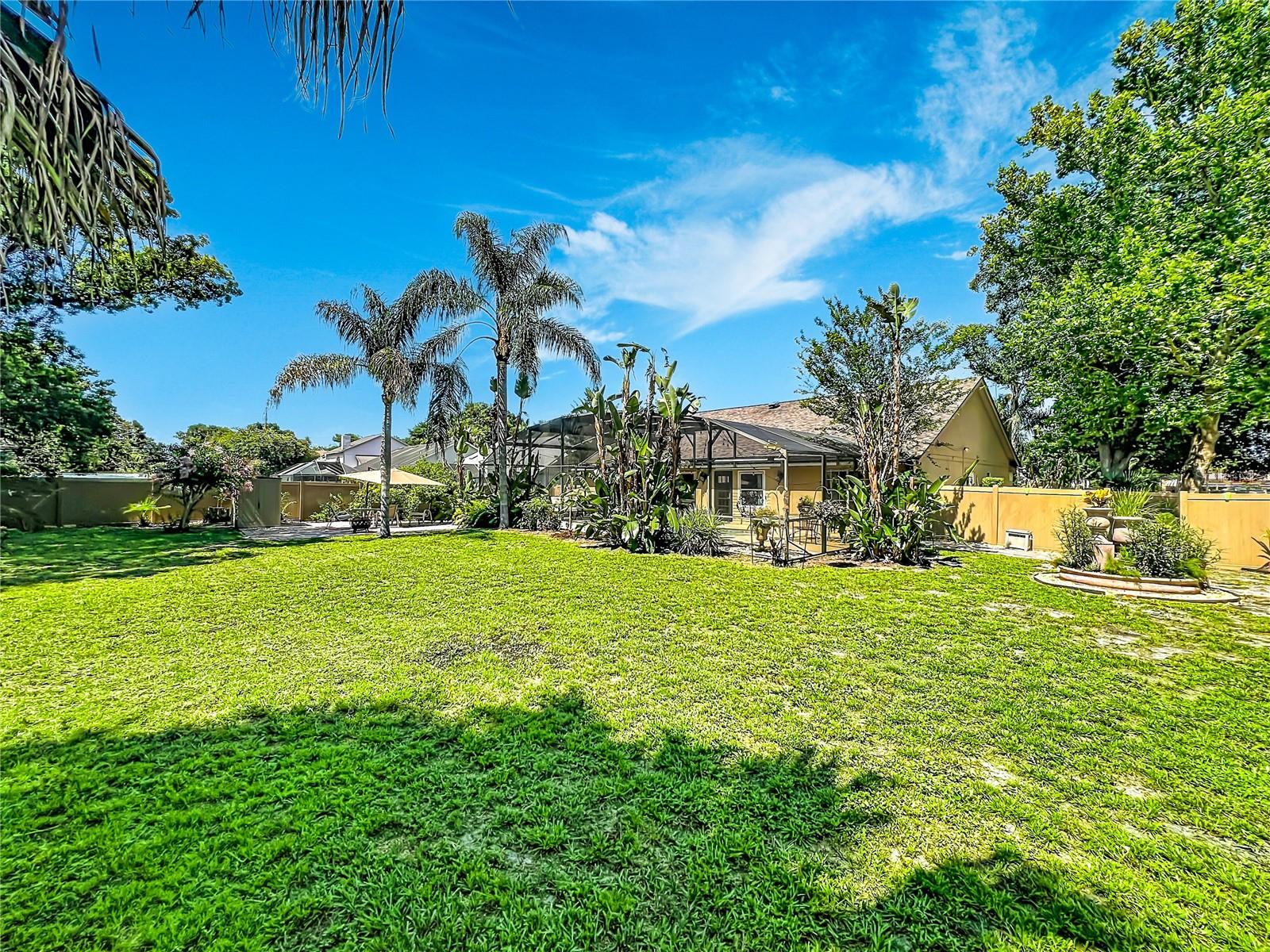 PEMBROOKE - Residential