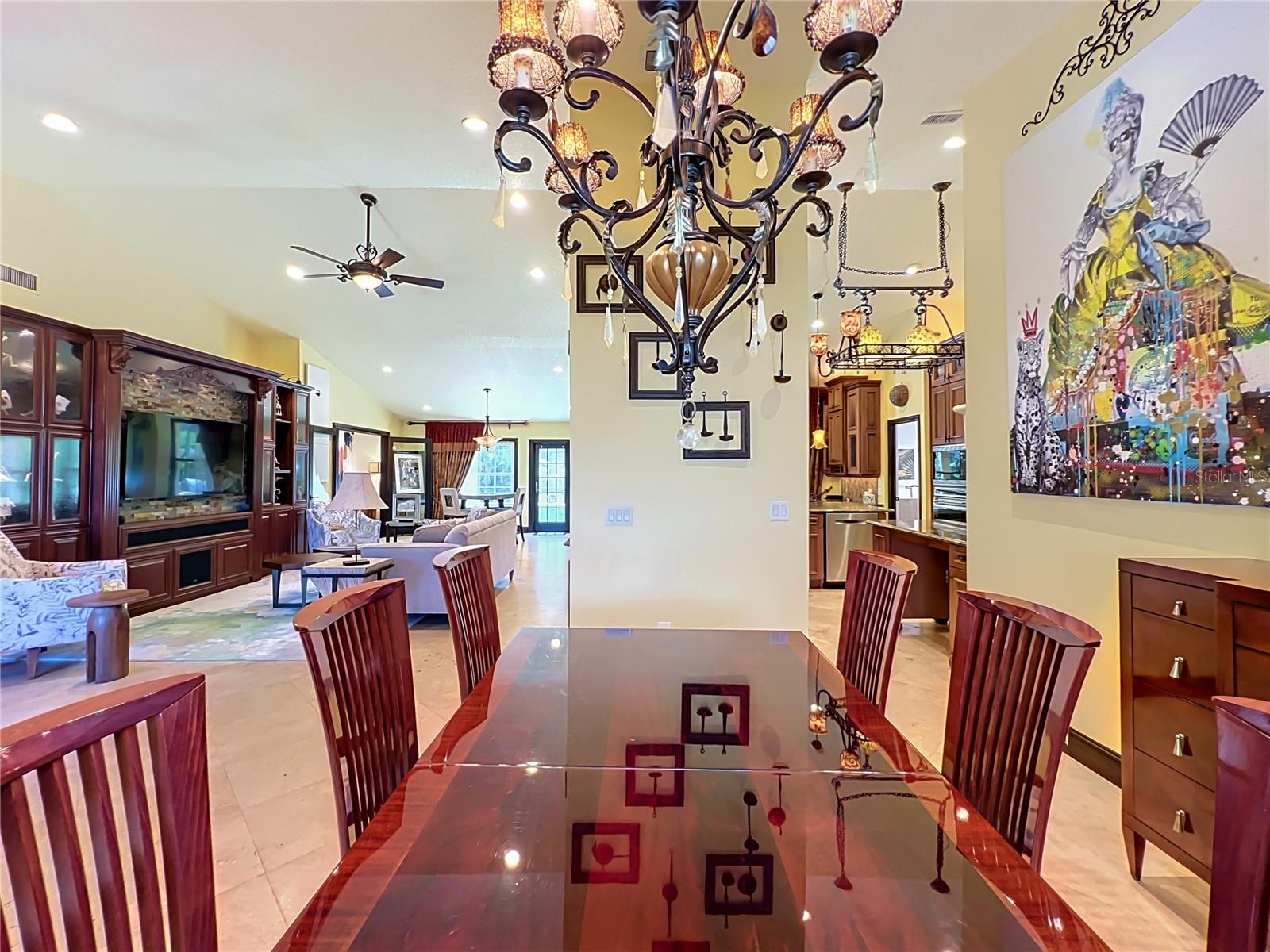 PEMBROOKE - Residential