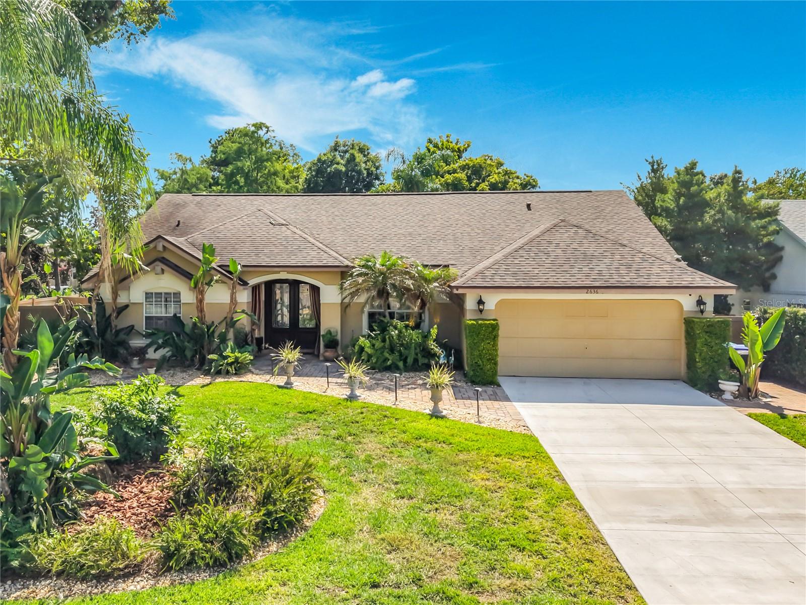 PEMBROOKE - Residential