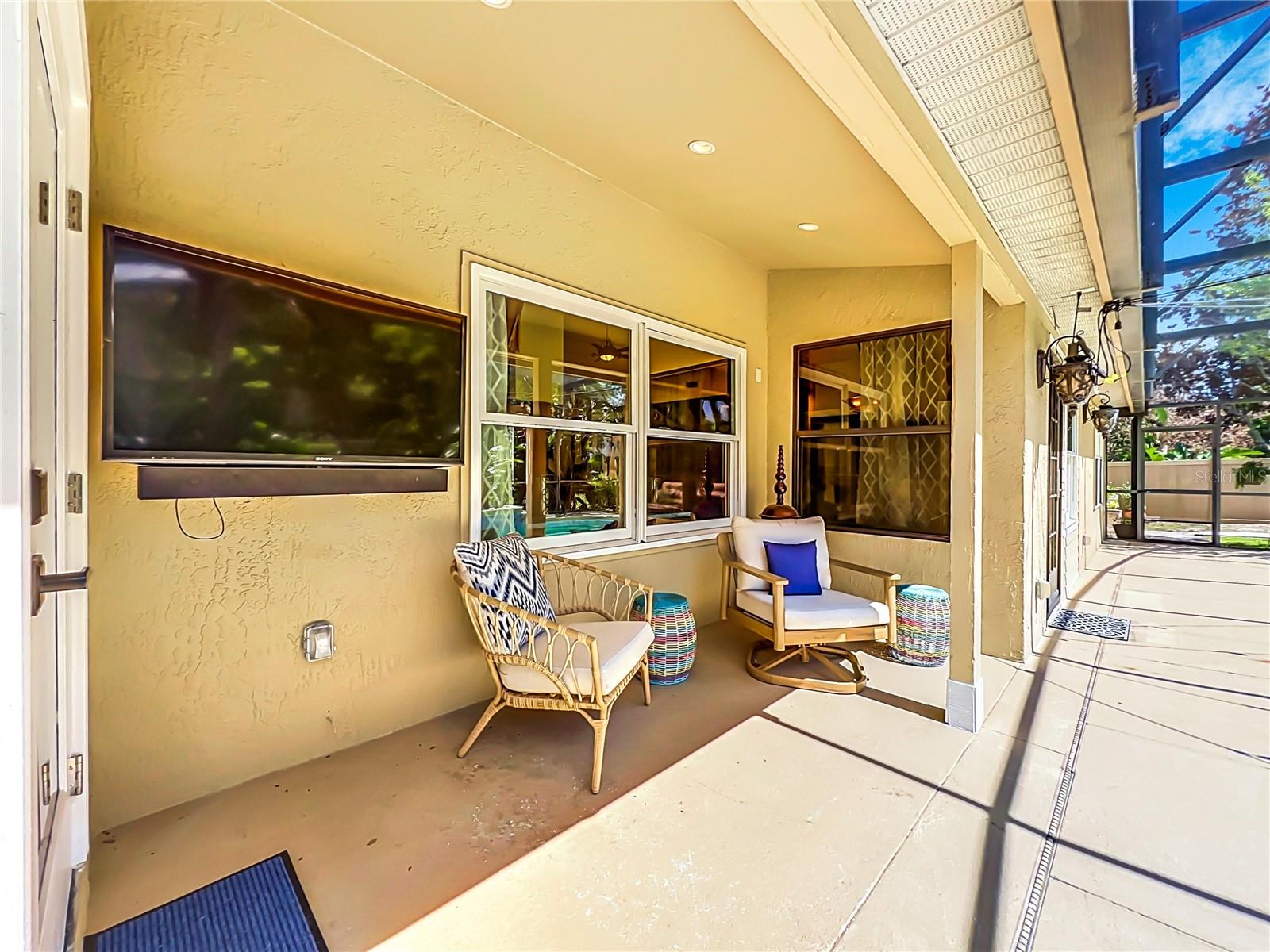 PEMBROOKE - Residential