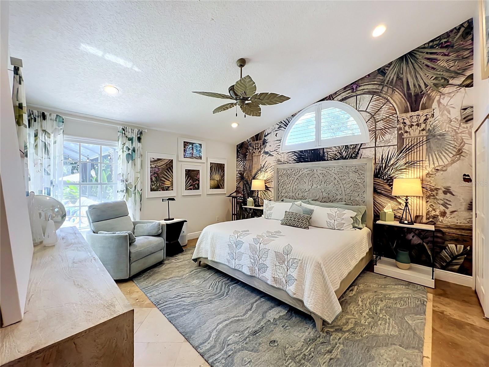 PEMBROOKE - Residential
