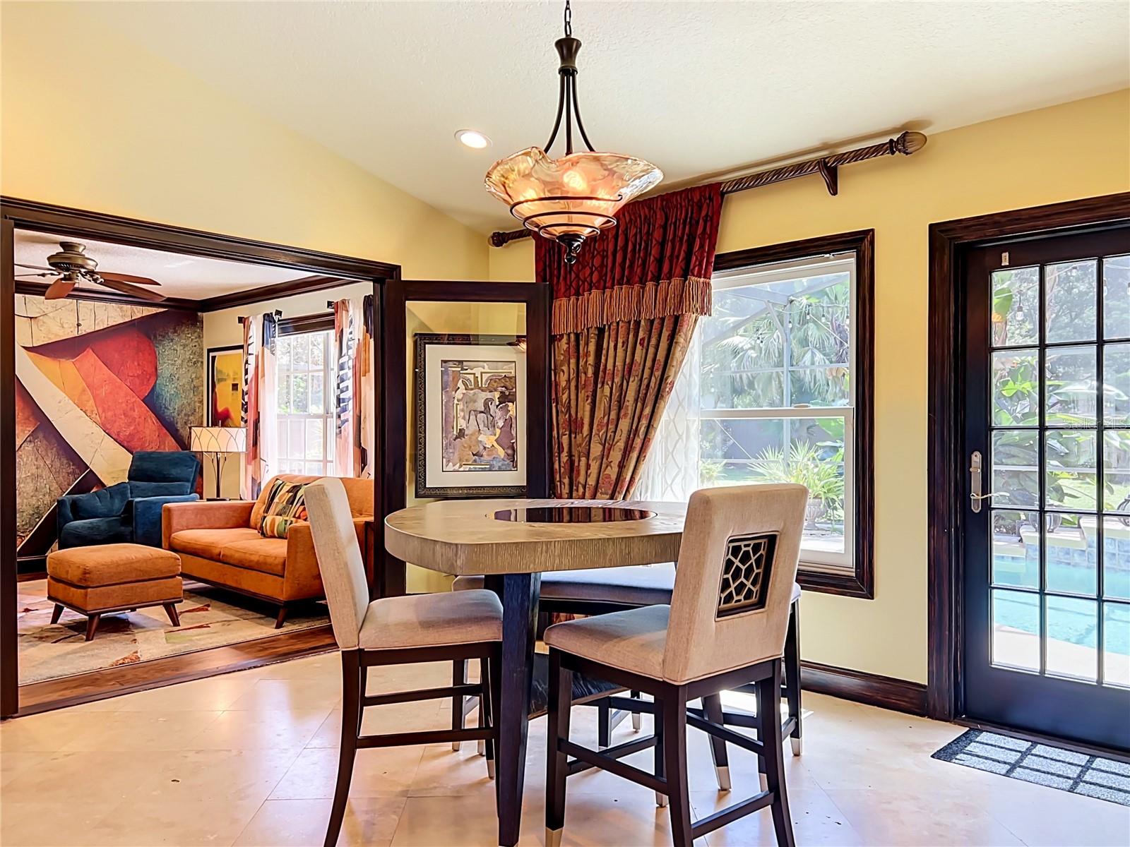 PEMBROOKE - Residential