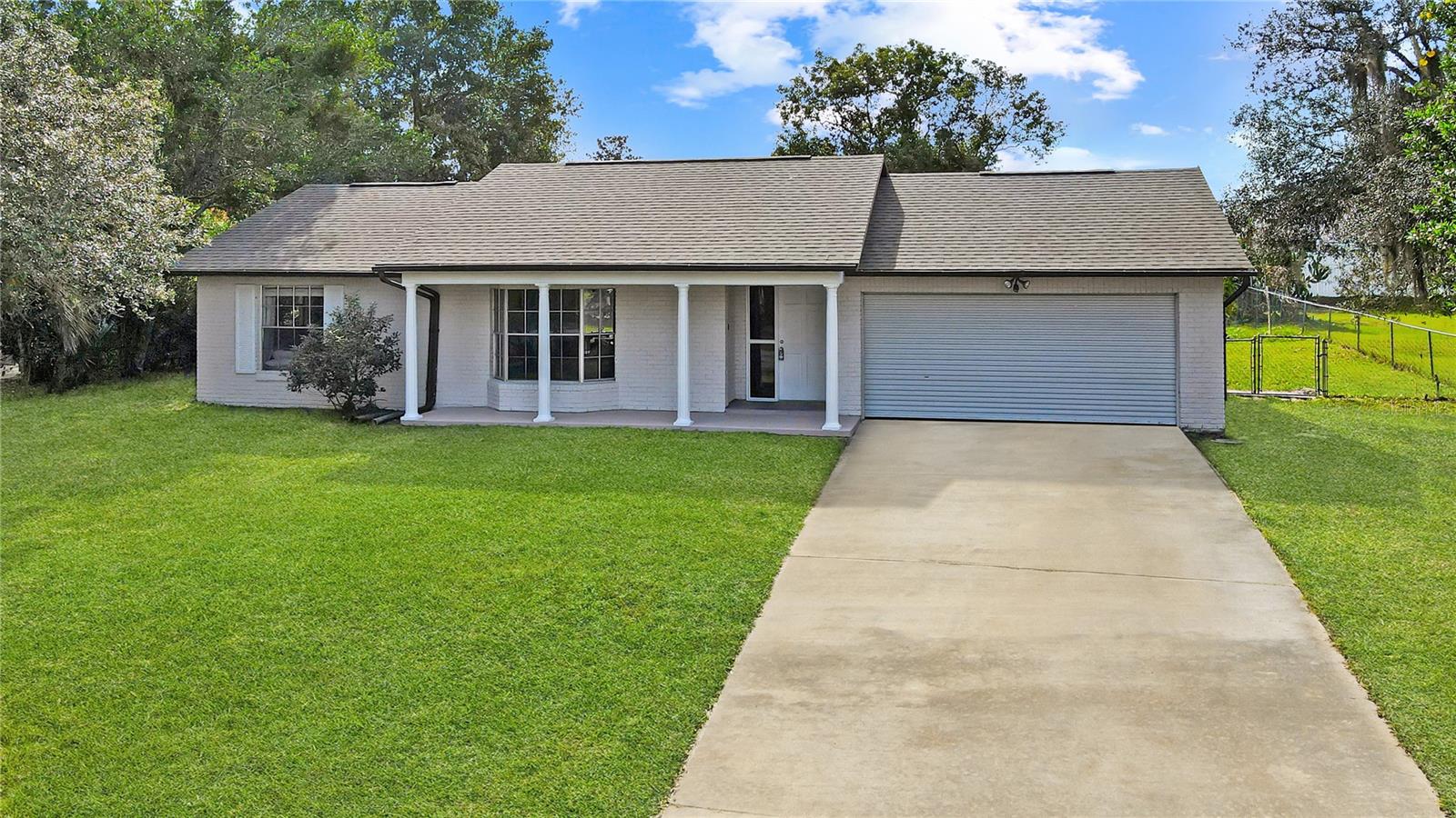 DELTONA LAKES - Residential