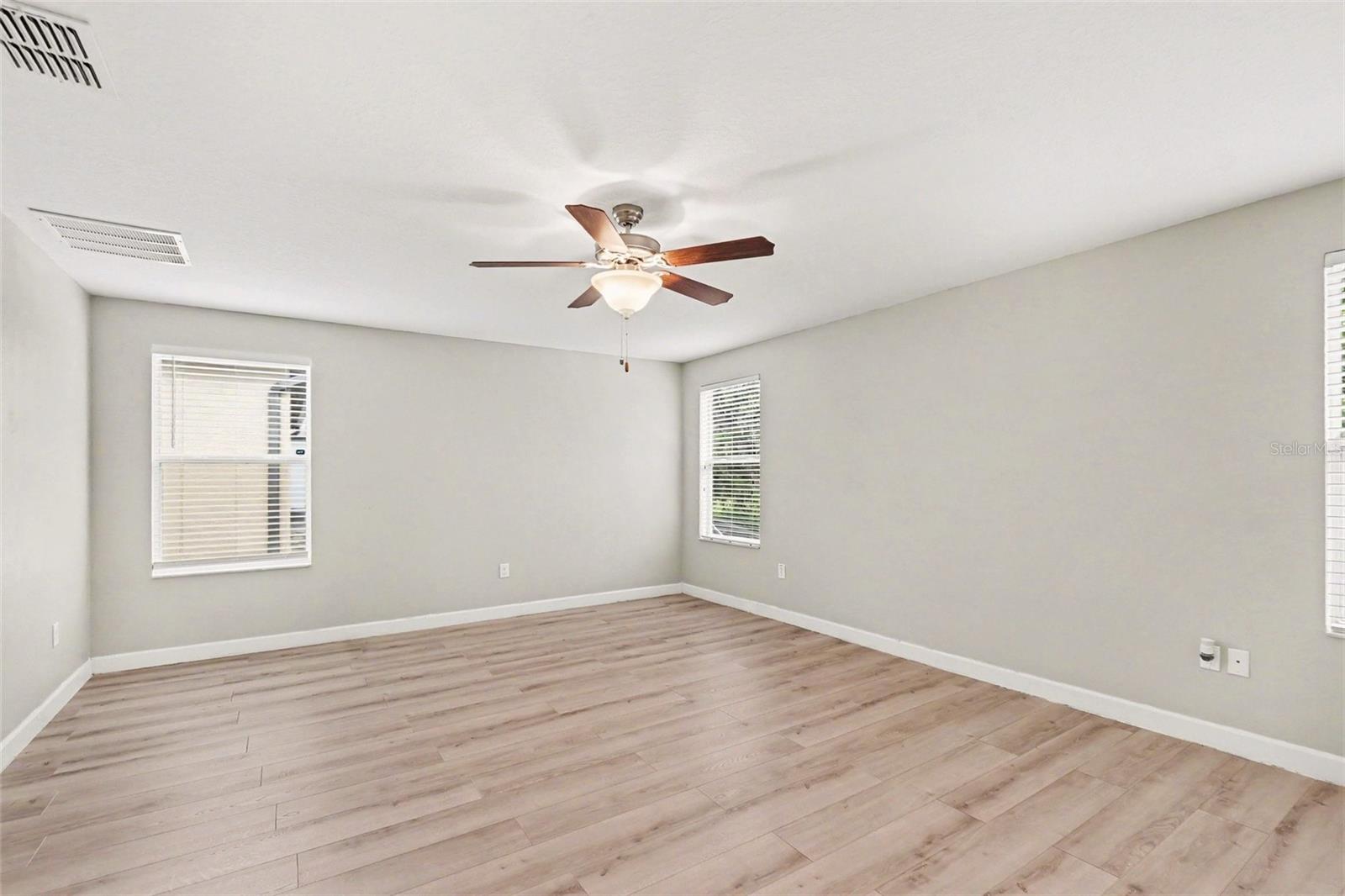 ENCLAVE AT BOYETTE - Residential