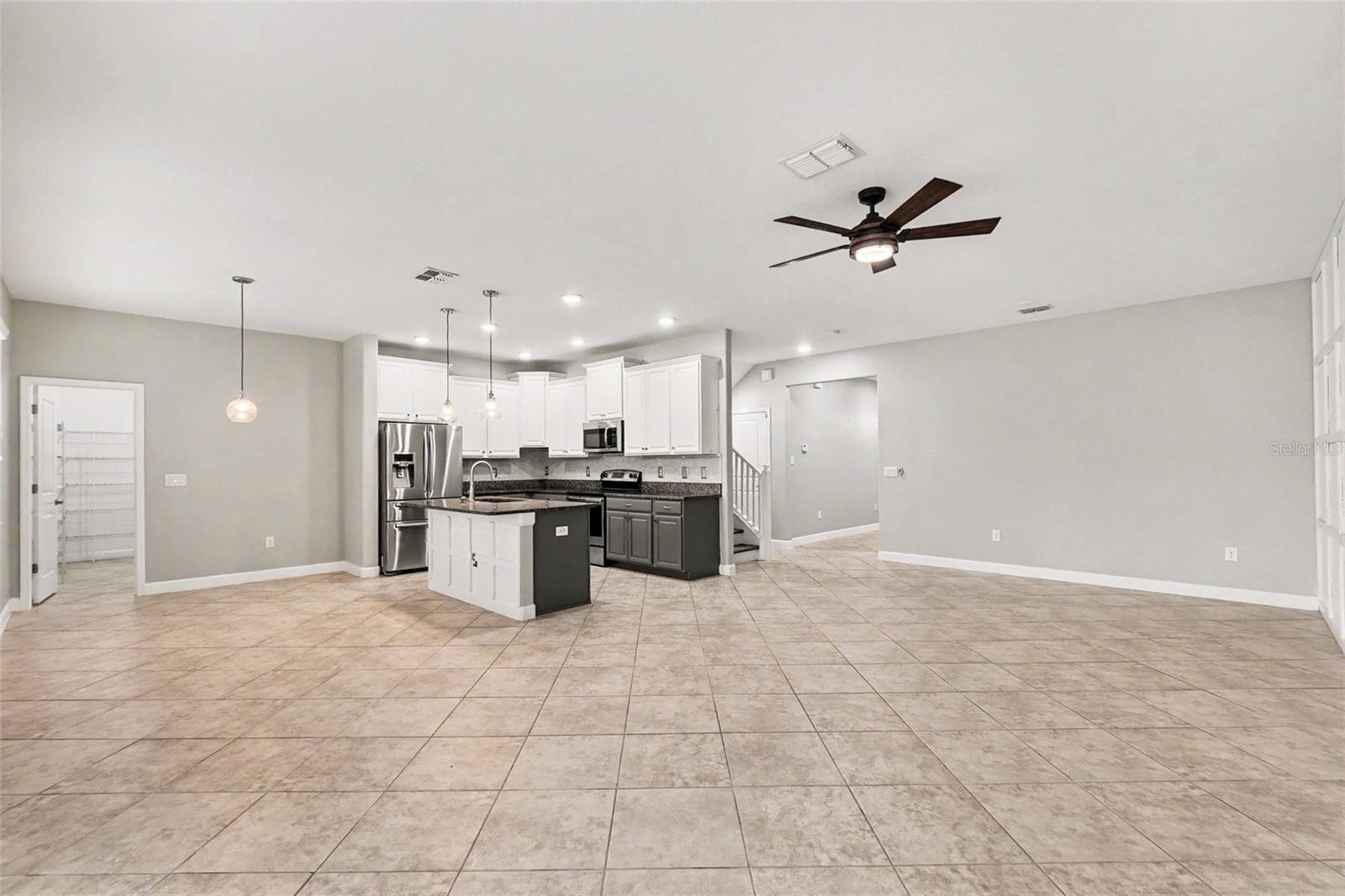 ENCLAVE AT BOYETTE - Residential