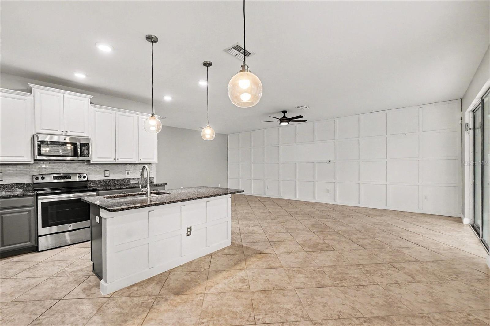 ENCLAVE AT BOYETTE - Residential