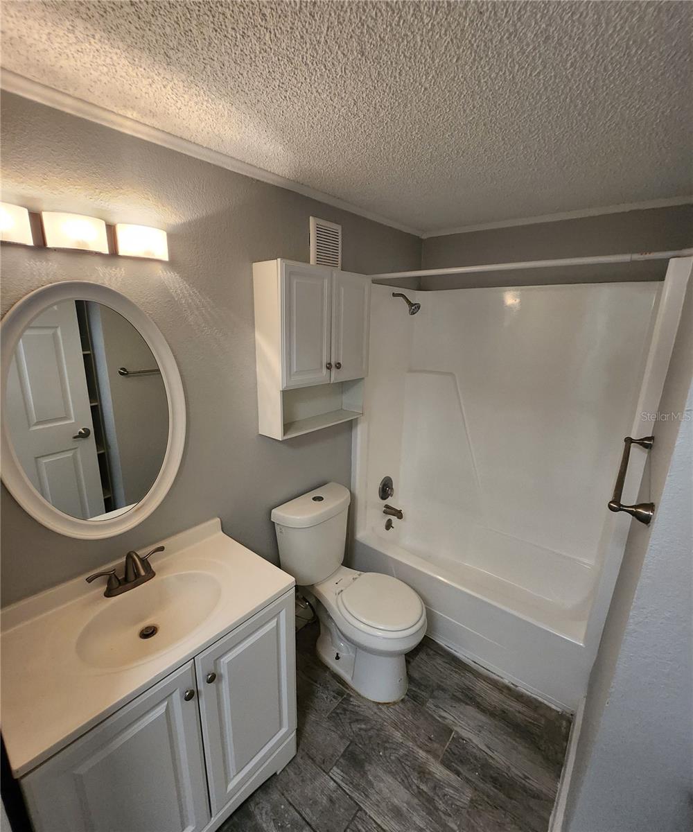 UNPLATTED - Residential Lease