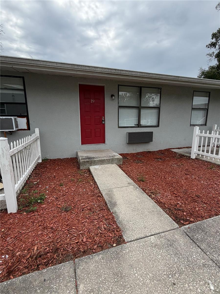 Welcome to Casa De Strawberry—a vibrant community where comfort meets convenience in the heart of Plant City. This charming property is perfectly situated near Dr. Hal & Lynn Brewer Park and trail, offering easy access to outdoor recreation, while shopping and dining at Plant City Plaza are just moments away. Choose from thoughtfully designed 1-bedroom and 2-bedroom residences that provide a warm and welcoming living experience. Residents appreciate on-site laundry facilities and a convenient service package at a flat monthly rate that includes high-speed internet, TV equipment, water, sewer, trash, and monthly pest control—making everyday living both simple and stress-free. Schedule your showing today—you won’t want to miss!