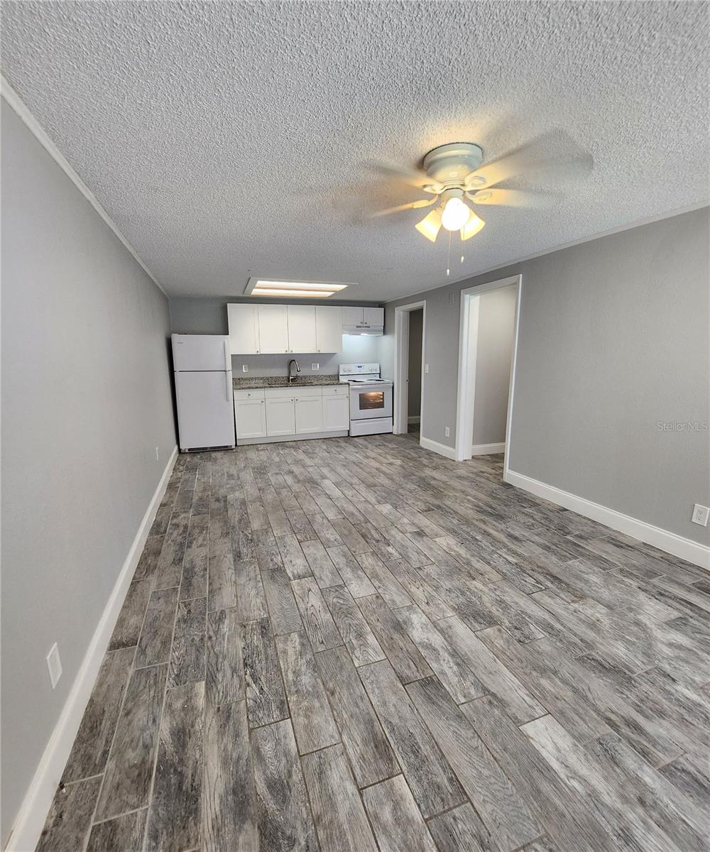 UNPLATTED - Residential Lease