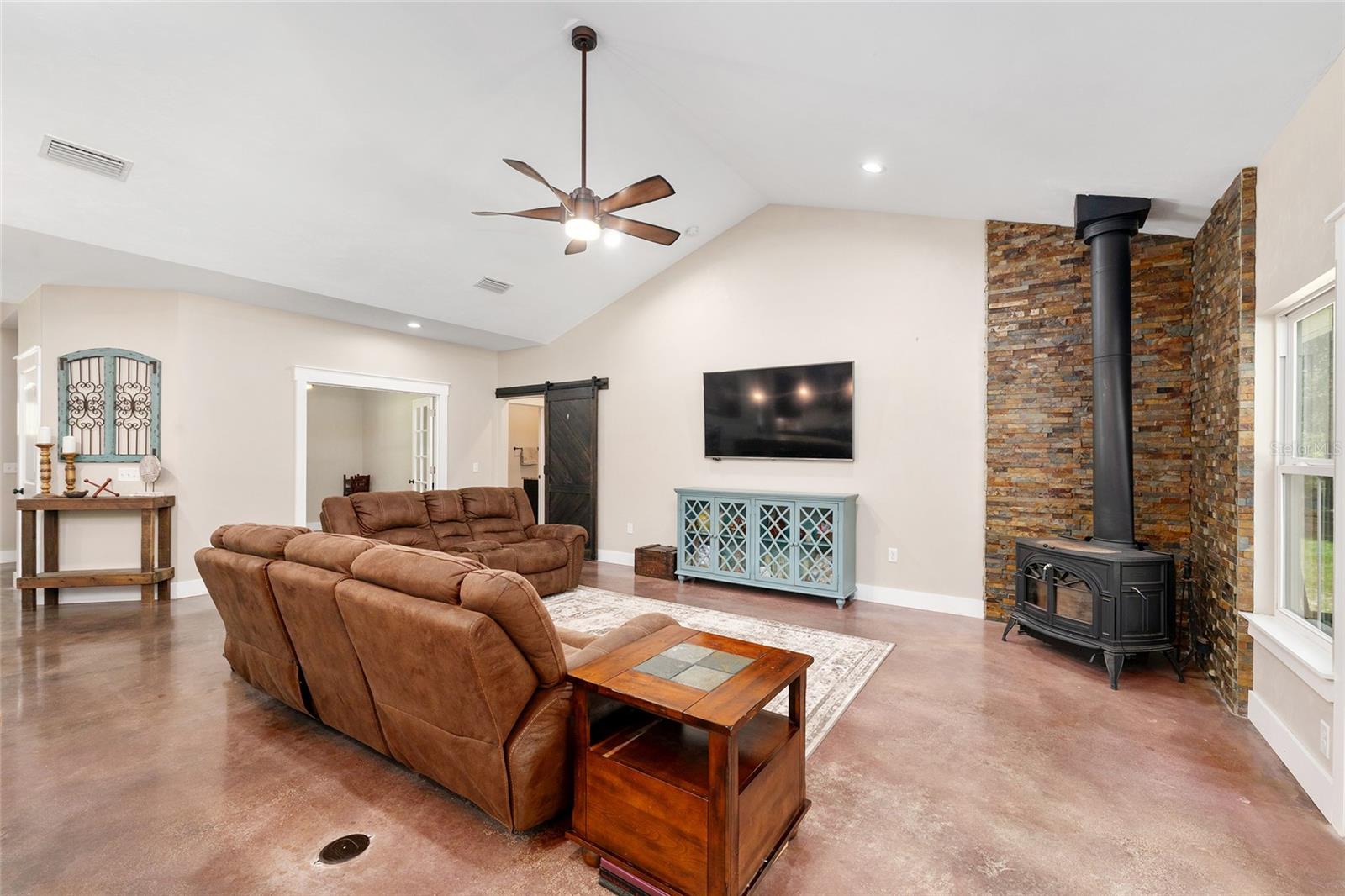 SHILOH RDG - Residential