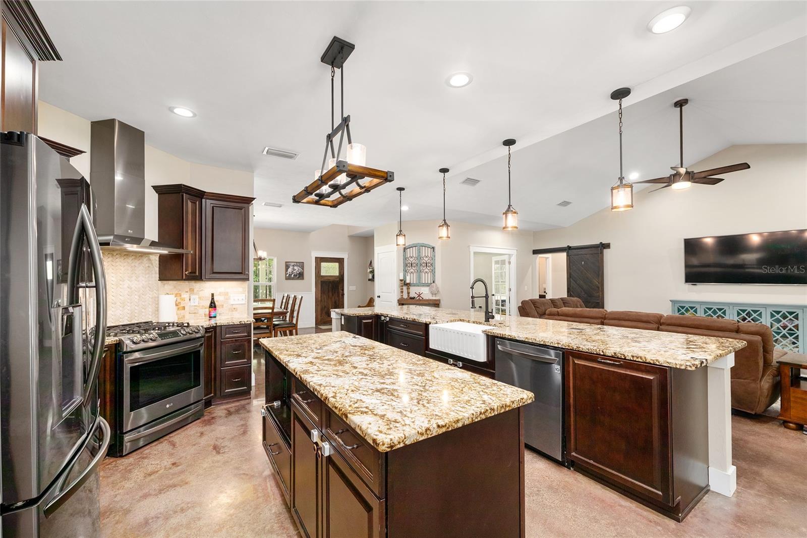 SHILOH RDG - Residential