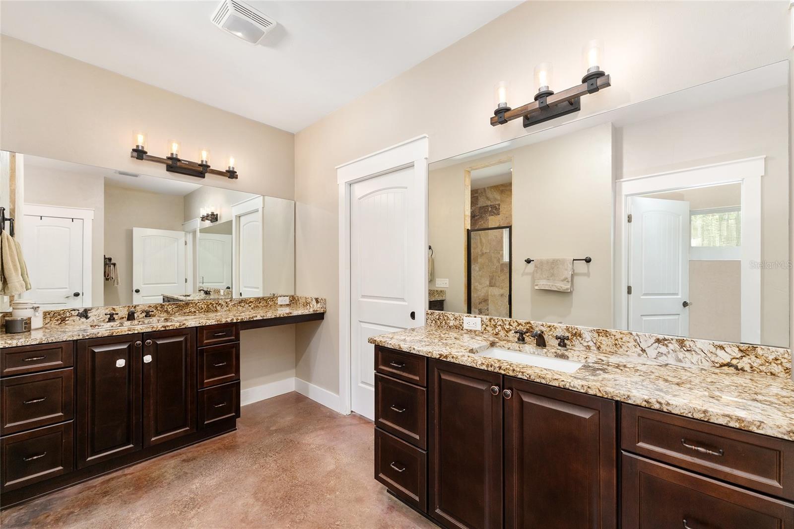 SHILOH RDG - Residential