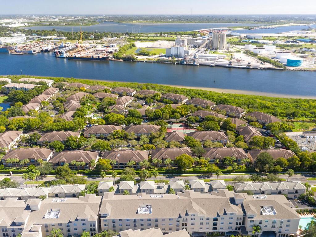 ISLAND WALK A CONDO - Residential Lease