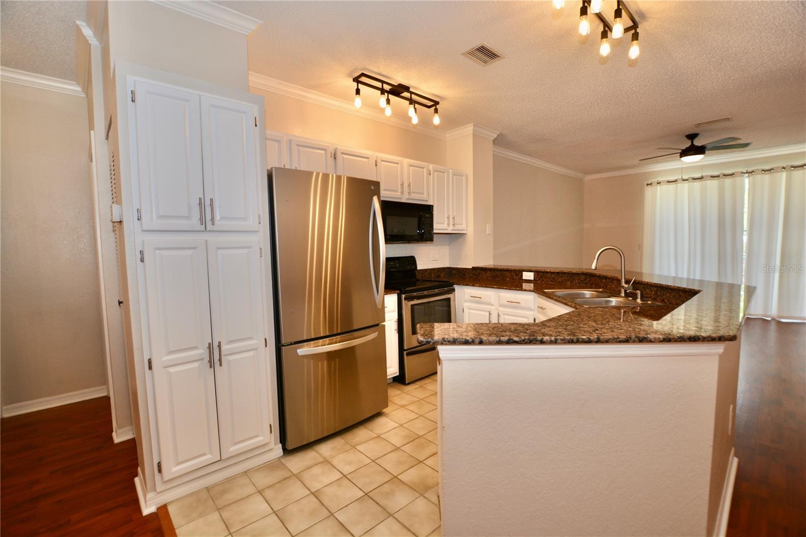 ISLAND WALK A CONDO - Residential Lease