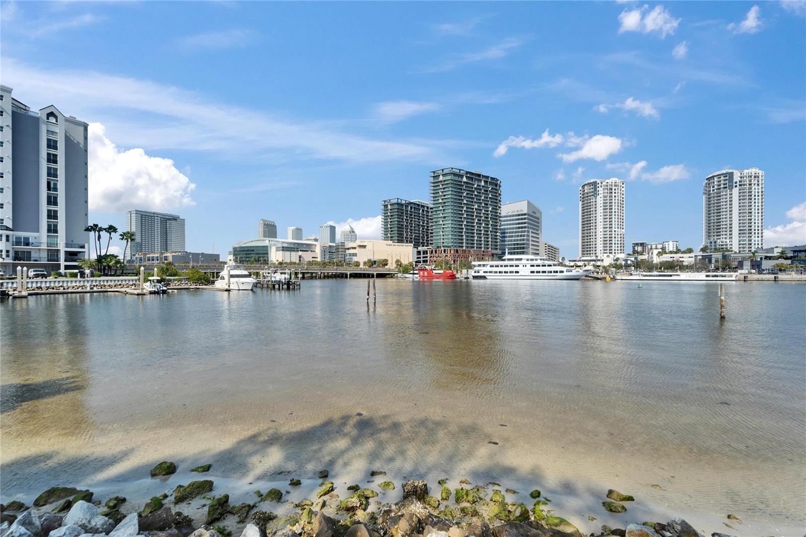 ISLAND WALK A CONDO - Residential Lease