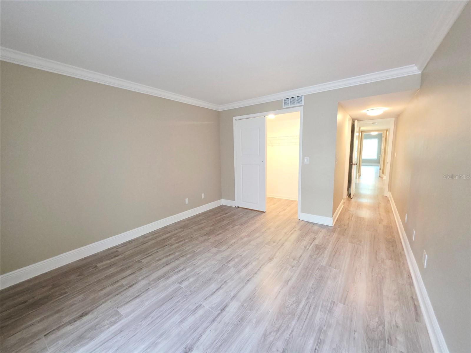 INVERNESS CONDO - Residential