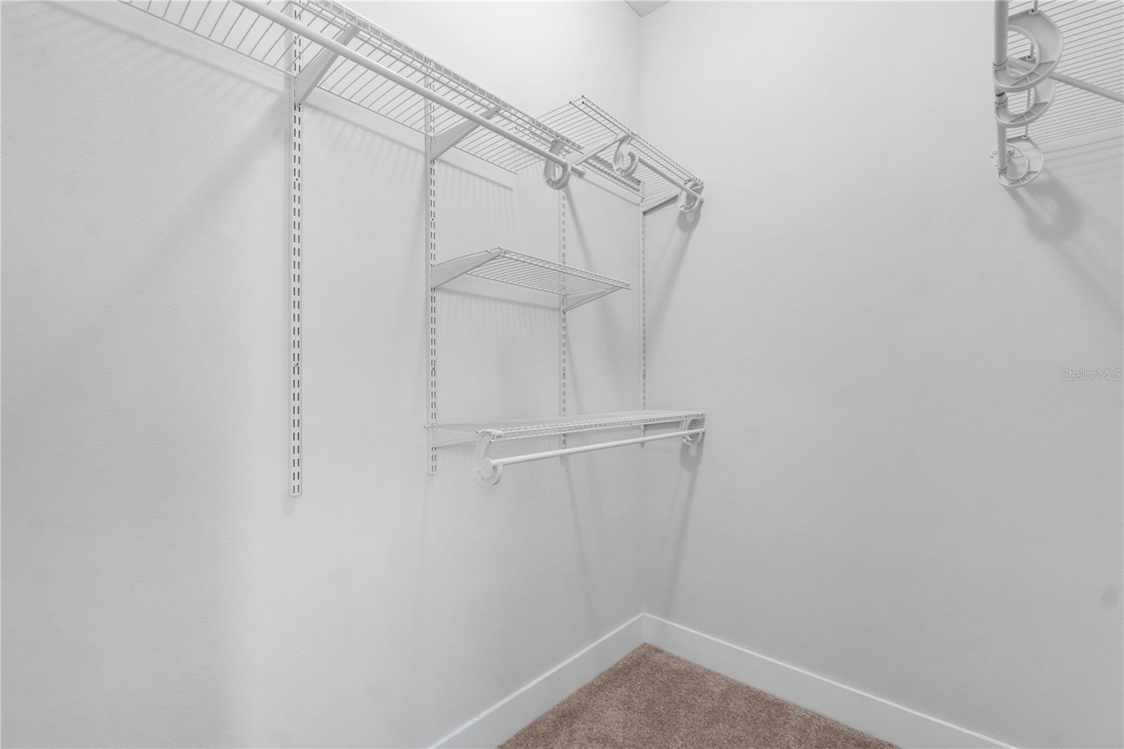 SERENITY RESERVE - Residential Lease