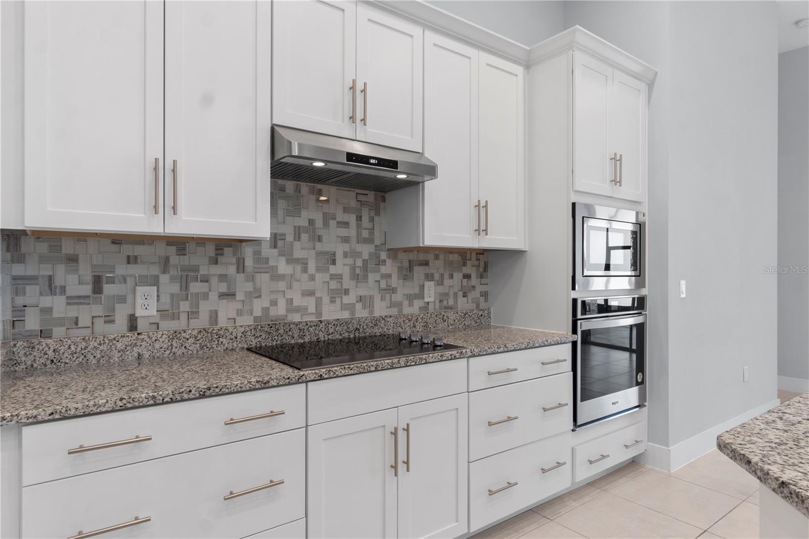 SERENITY RESERVE - Residential Lease