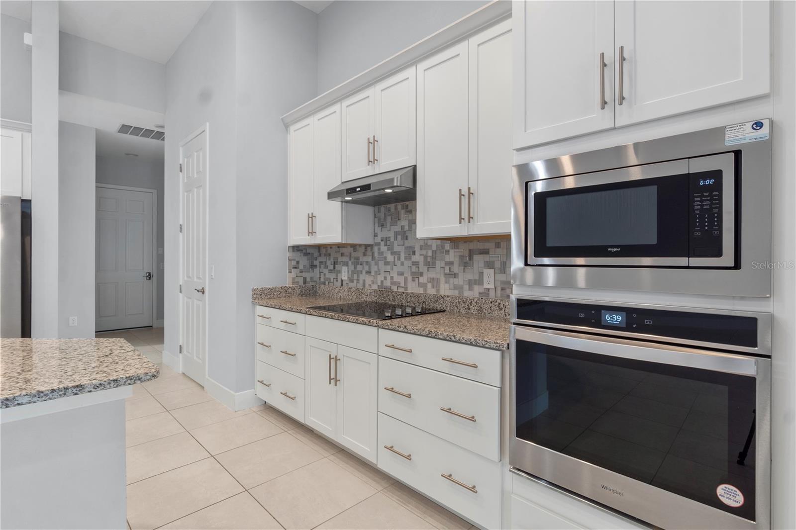 SERENITY RESERVE - Residential Lease