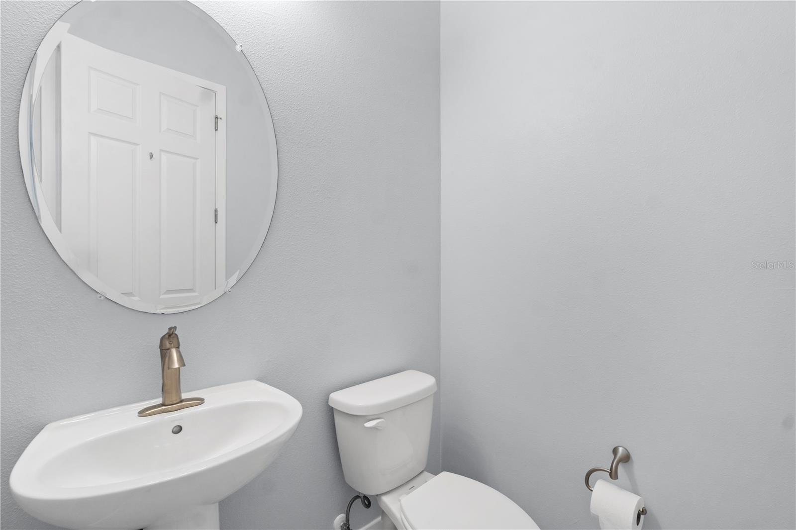 SERENITY RESERVE - Residential Lease