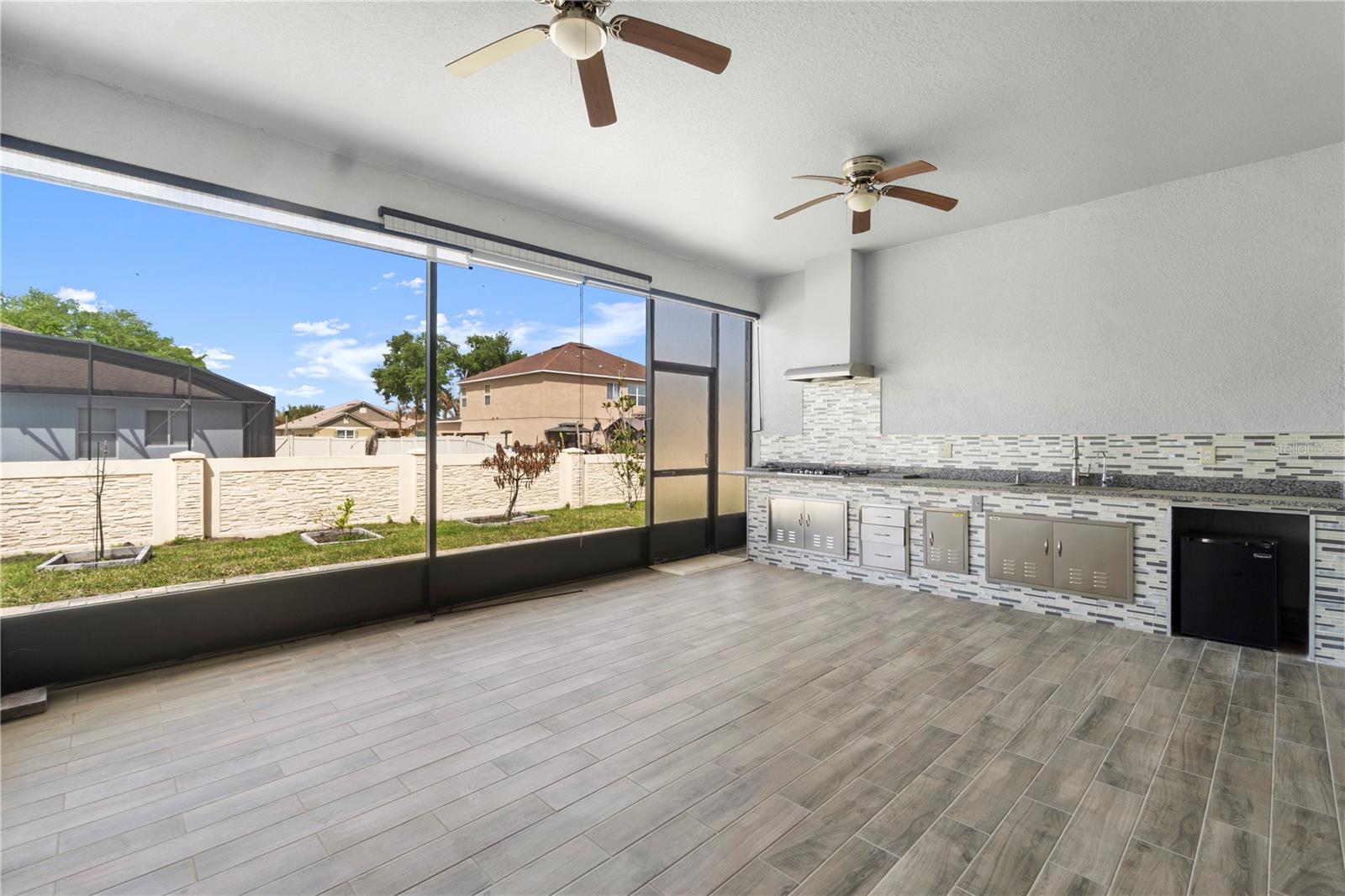 SERENITY RESERVE - Residential Lease